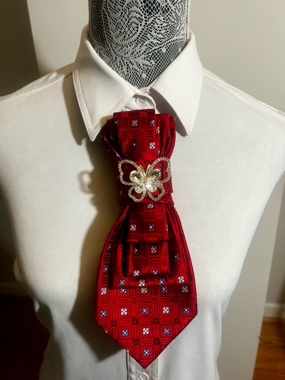 Red Necktie 👔 Necklace with Gold Butterfly Brooch